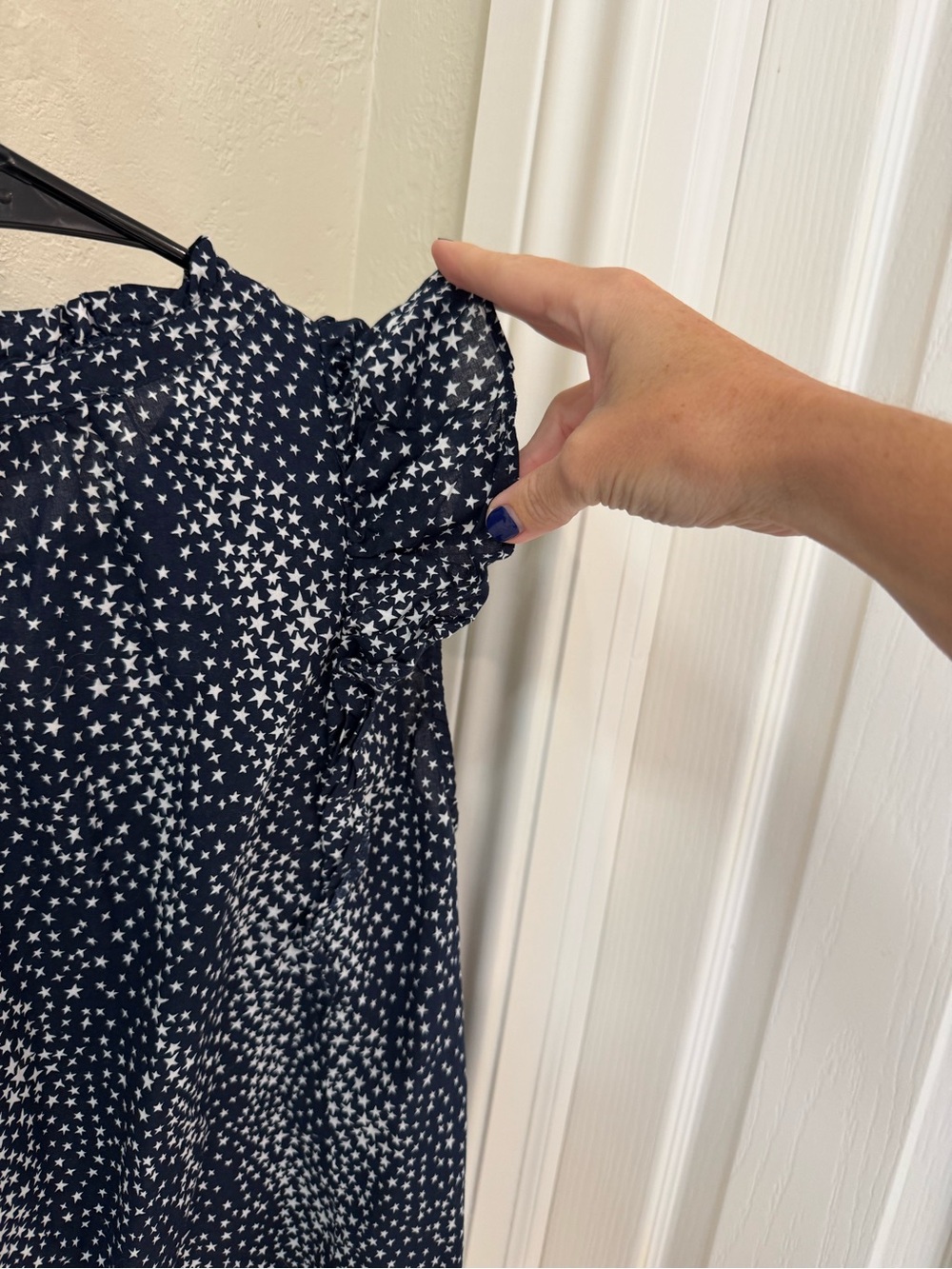 LOFT Navy and White Star-Print Ruffle Button-up Sleeveless Blouse - Picture 3 of 8